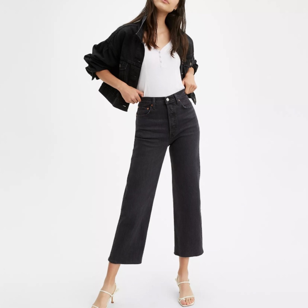 Levi’s Ribcage Straight Jeans Black Dark Grey
